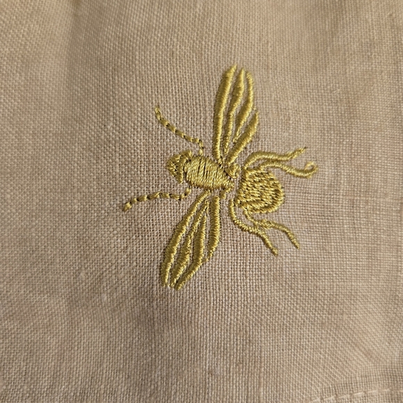 100% Linen stonewashed dinner napkins french in mustard yellow - Picture 3 of 4